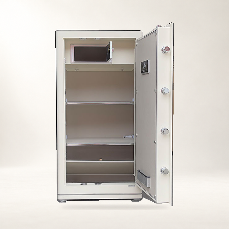 Ảnh tham khảo: nội thất két sắt Aifeibao HK-A1/D-120HM màu trắng với hai đợt chia và ngăn nhỏ phía trên, ảnh két gốc ghép nền studio AI.
